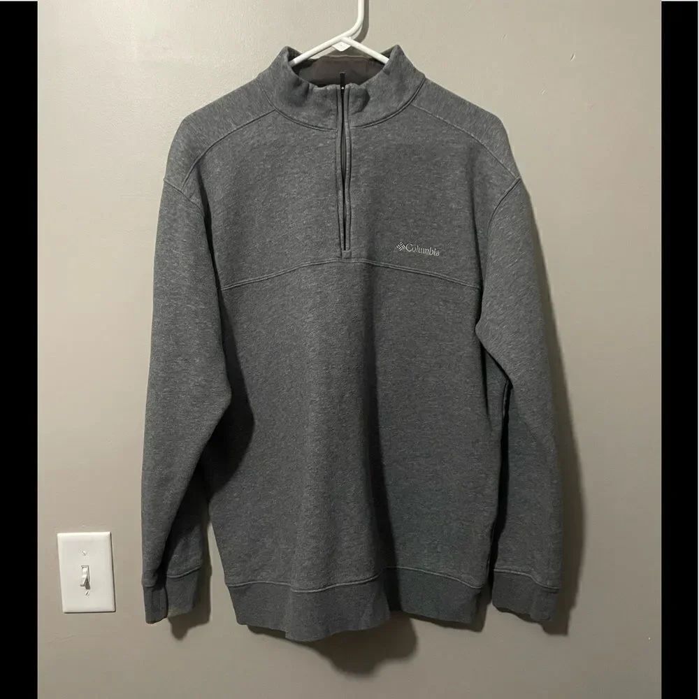 Columbia pullover